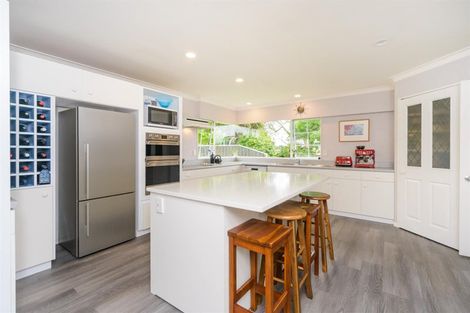 Photo of property in 130 Parewanui Road, Bulls, 4894