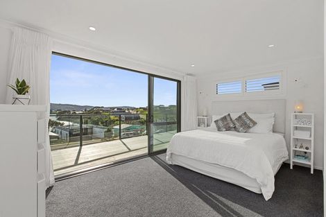 Photo of property in 5 Maataitai Road, Raglan, 3225