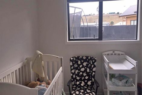 Photo of property in 4 Pennycook Place, Lake Hawea, Wanaka, 9382