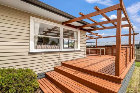 Photo of property in 5 Porikapa Road, Owhata, Rotorua, 3010