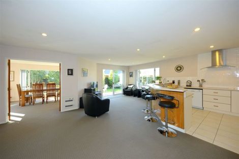 Photo of property in 3 Thoresby Mews Avonhead Christchurch City