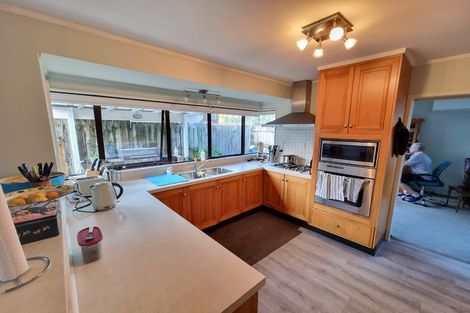 Photo of property in 162 Walter Strevens Drive, Conifer Grove, Takanini, 2112