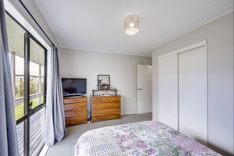 Photo of property in 2/22 Church Road, Taradale, Napier, 4112