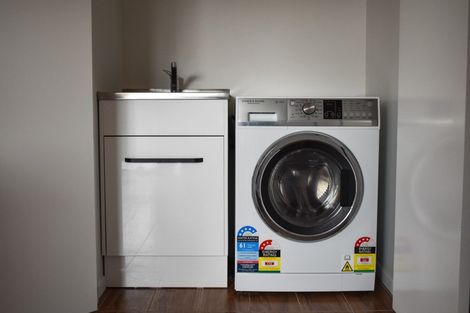 Photo of property in 1/13 Bleakley Place, Hillcrest, Hamilton, 3216