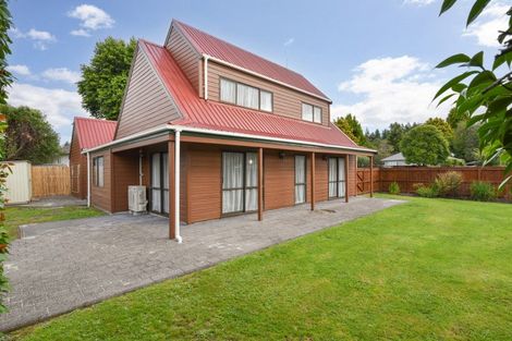 Photo of property in 1 Lynbert Road, Lynmore, Rotorua, 3010