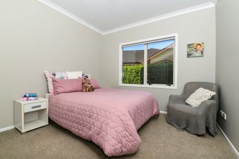 Photo of property in 5 The Rocks, Flagstaff, Hamilton, 3210