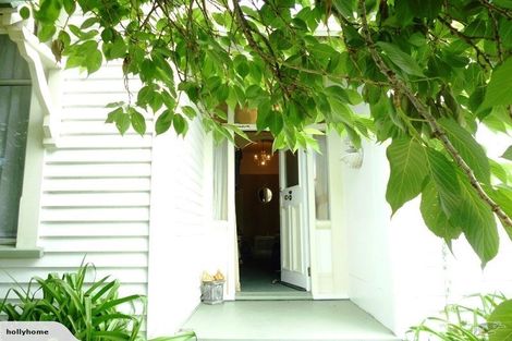 Photo of property in 30 Rhodes Street, Waimate, 7924