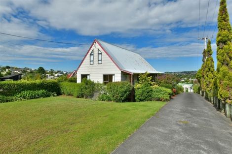 Photo of property in 22 Tindalls Bay Road, Tindalls Beach, Whangaparaoa, 0930