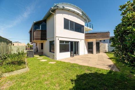 Photo of property in 295 Oceanbeach Road, Mount Maunganui, 3116