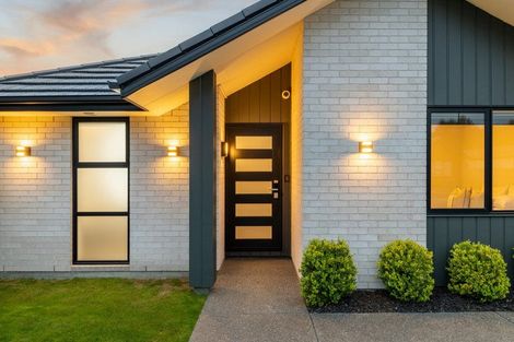 Photo of property in 13 Glengael Drive, Halswell, Christchurch, 8025