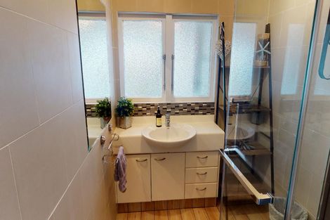 Photo of property in 56 Boundary Road, Opaheke, Papakura, 2113