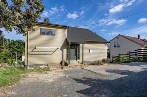Photo of property in 27 Morere Street, Titahi Bay, Porirua, 5022