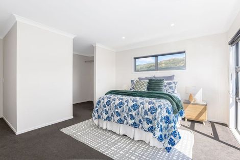 Photo of property in 9 Karearea Avenue, Kenepuru, Porirua, 5022