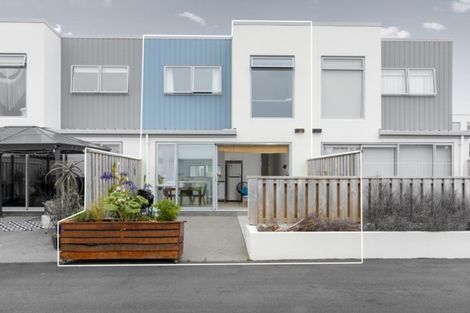 Photo of property in 31 Reynolds Place, Papamoa Beach, Papamoa, 3118