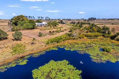 Photo of property in 225 Turkey Flat Road, Te Kopuru, 0391