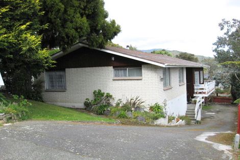 Photo of property in 36 Wright Street, Wainuiomata, Lower Hutt, 5014
