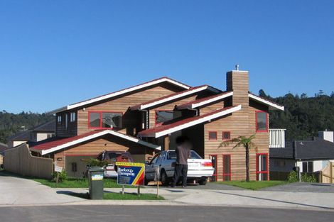 Photo of property in 14 Cuthill Close, Albany, Auckland, 0632