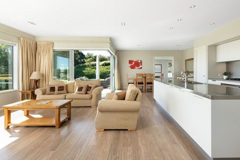 Photo of property in 6 Orakei Place, Welcome Bay, Tauranga, 3112