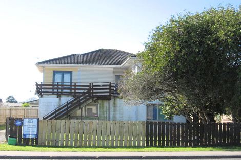 Photo of property in 42 Kelvin Road, Papakura, 2110