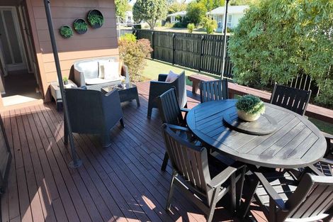 Photo of property in 50 Cascade Crescent, Westbrook, Palmerston North, 4412