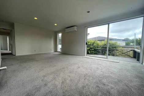Photo of property in 377 Bucklands Beach Road, Bucklands Beach, Auckland, 2012