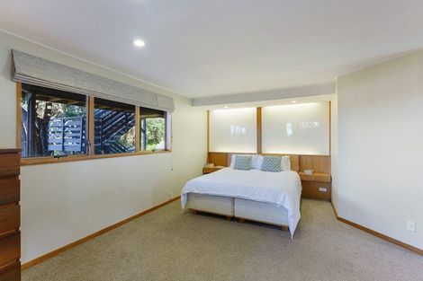 Photo of property in 9 Frances Street, Waikanae Beach, Waikanae, 5036
