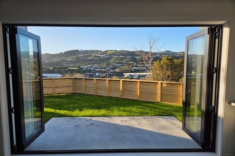 Photo of property in 235 Main Road, Tawa, Wellington, 5028
