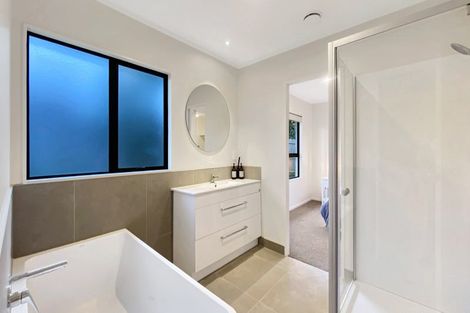 Photo of property in 23 Ian Sage Avenue, Torbay, Auckland, 0630