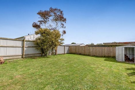 Photo of property in 24 Fergusson Street, Marton, 4710