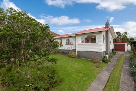 Photo of property in 10 Japonica Drive, Beach Haven, Auckland, 0626