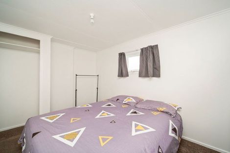 Photo of property in 377a Waihi Road, Normanby, Hawera, 4614