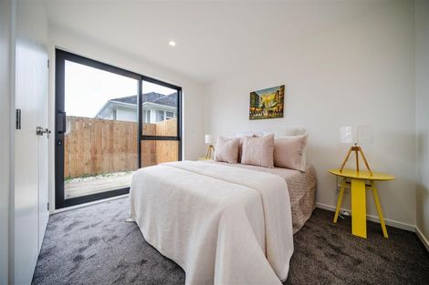 Photo of property in 11b Arimu Road, Papakura, 2110