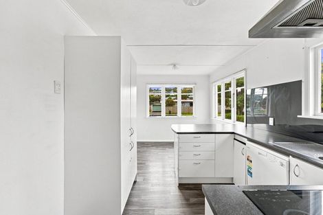 Photo of property in 198 Ngamotu Road, Spotswood, New Plymouth, 4310
