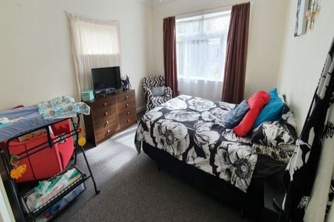 Photo of property in 180 College Street, Awapuni, Palmerston North, 4412