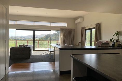 Photo of property in 4 Aroaro Lane, Raglan, 3225