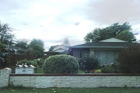 Photo of property in 2/10 Maunu Road, Papatoetoe, Auckland, 2025