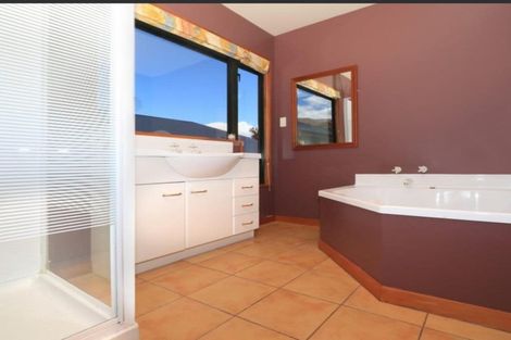 Photo of property in 20 Cotter Avenue, Arrowtown, 9302