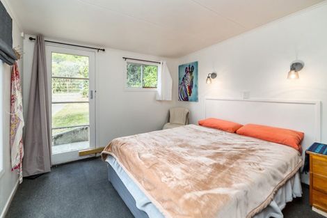 Photo of property in 1598 Cape Palliser Road, Cape Palliser, Featherston, 5772