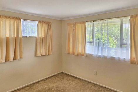Photo of property in 1 Korau Grove, Stokes Valley, Lower Hutt, 5019