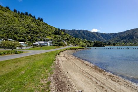 Photo of property in 3 Okiwa Place, Anakiwa, Picton, 7281