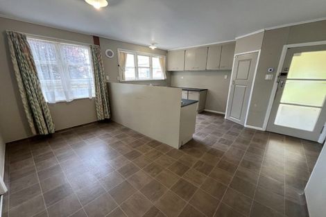 Photo of property in 36 Ferguson Street, Awapuni, Palmerston North, 4412