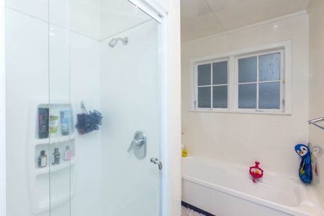 Photo of property in 94 Pasadena Crescent, Totara Park, Upper Hutt, 5018