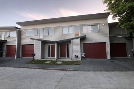 Photo of property in 3/45a Swanson Road, Henderson, Auckland, 0610