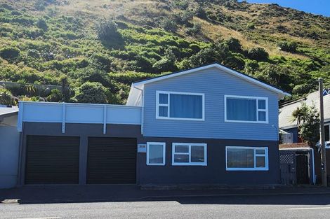 Photo of property in 134 Owhiro Bay Parade, Owhiro Bay, Wellington, 6023