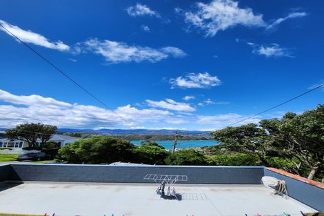 Photo of property in 1/62 Roseneath Terrace, Roseneath, Wellington, 6011