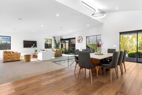 Photo of property in 19 Gwynfa Avenue, Cashmere, Christchurch, 8022