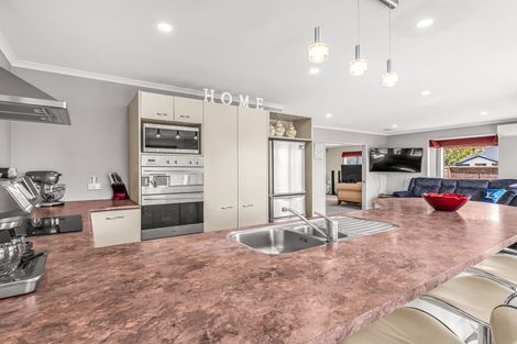 Photo of property in 19 Branigan Parade, Kelvin Grove, Palmerston North, 4414