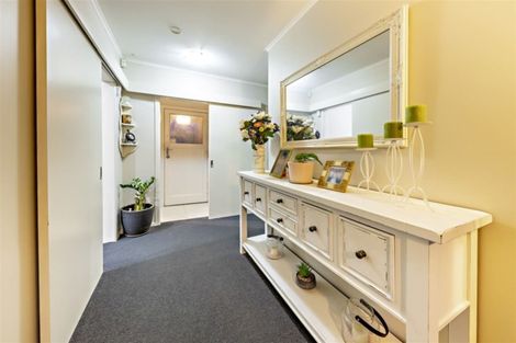 Photo of property in 43a Winthrop Way, Mangere East, Auckland, 2024