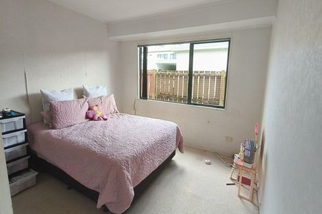 Photo of property in 2/48 Halsey Road, Manurewa, Auckland, 2102