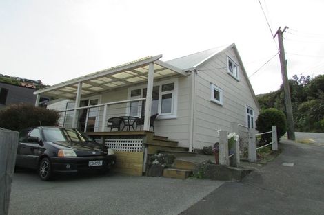 Photo of property in 3 Brenchley Road, Lyttelton, 8082